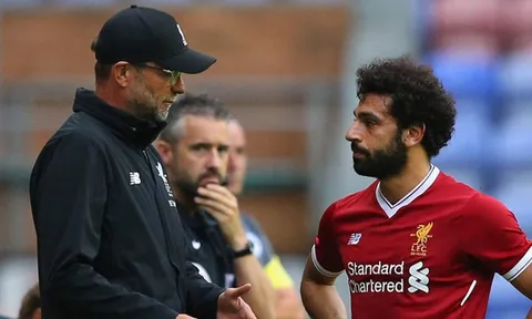 HLV Klopp chỉ trích Salah ăn vạ