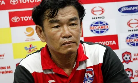 HLV Phan Thanh Hùng "hỏi tội" ban kỷ luật VFF