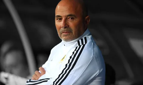 HLV Sampaoli quyết không từ chức sau thất bại của Argentina