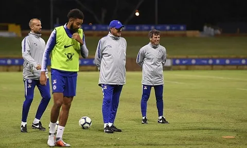 HLV Sarri làm tất cả để có màn ra mắt Chelsea hoàn hảo