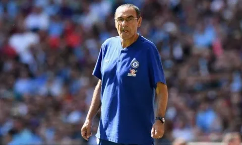 HLV Sarri TIẾT LỘ thông tin thú vị về Hazard, Courtois và Willian
