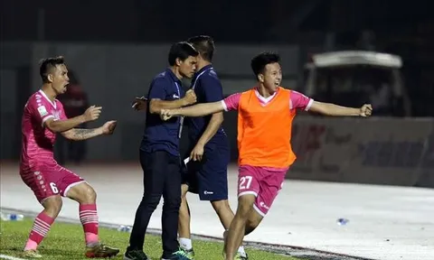 HLV Tài Em vui mừng với chiến thắng của Sài Gòn FC trước SLNA