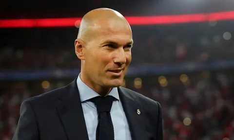 HLV Zidane nói gì trước cơ hội lịch sử?