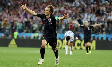 World Cup 2018: Ngả mũ trước những “cậu bé hạt tiêu”