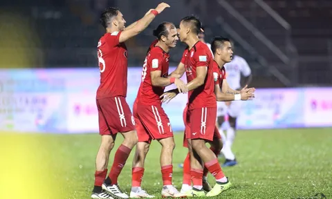 Dư âm vòng 19 V-League 2018: TP.HCM thấy cửa sống, Hà Nội và Thanh Hóa bị cầm chân