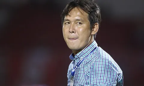 HLV Minh Phương 'tố' trọng tài 'cướp chiến thắng' của SHB Đà Nẵng