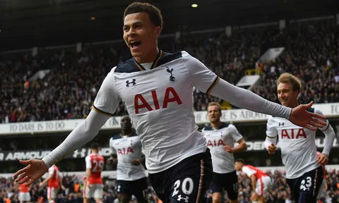 Huyền thoại Carlos tiến cử sao Tottenham cho Real