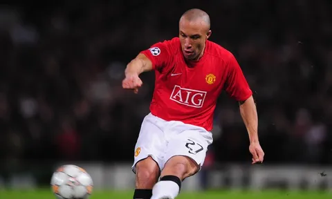Huyền thoại M.U chỉ ra ngôi sao cần được mang về Old Trafford lập tức