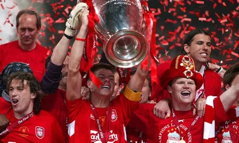 Huyền thoại phân tích sự khác biệt của Liverpool hiện tại so với 13 năm trước