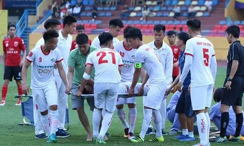 Khiến tuyển thủ U20 Việt Nam gãy chân, Tấn Tài nhận án phạt từ VFF