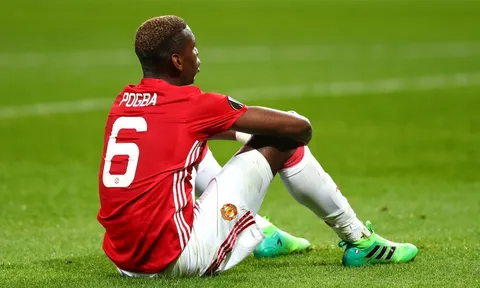 Ibra, Pogba thẫn thờ nhìn Man United bị cầm hòa trên đất Bỉ