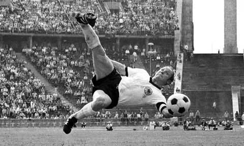 Top 5 huyền thoại ra sân nhiều nhất trong lịch sử World Cup