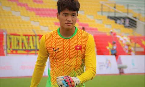 Phí Minh Long "bất ngờ" với Thái Lan, tự tin U22 Việt Nam vượt qua Campuchia
