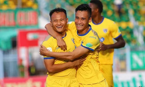 Đấu sớm vòng 15 V-League 2018: HAGL rửa hận, FLC Thanh Hóa kéo dài ngày vui