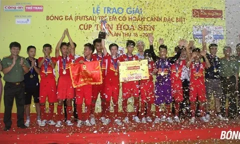 Chùm ảnh: Bế mạc giải trẻ em có hoàn cảnh đặc biệt 2017