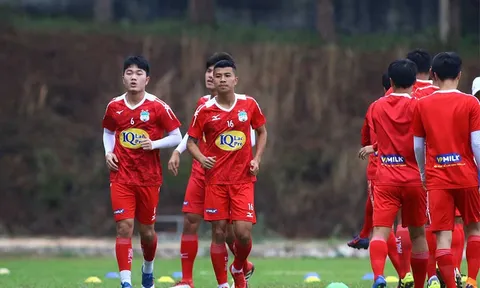 Mạnh mẽ trên sân tập, sao HAGL sẵn sàng hạ gục Nam Định