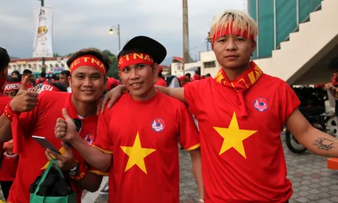 Bắt đầu nóng không khí trận Việt Nam - Indonesia