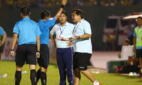 Điểm tin bóng đá Việt Nam tối 15/04: HLV V-League tố trọng tài thiếu công tâm