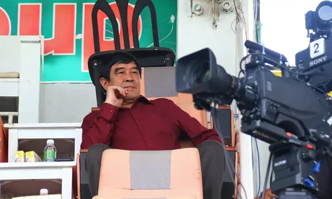 Phó chủ tịch VFF - Nguyễn Xuân Gụ xuất hiện trên Pleiku