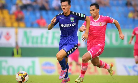 "Sao" trẻ Bình Dương lập cú Poker đầu tiên của V-League 2018