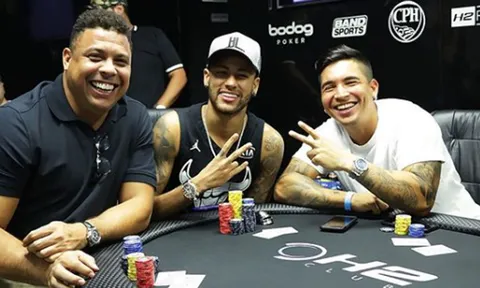 Neymar nhập hội poker với Rô béo