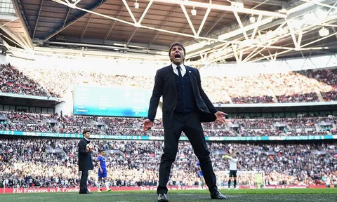 Inter Milan chưa buông tha Conte