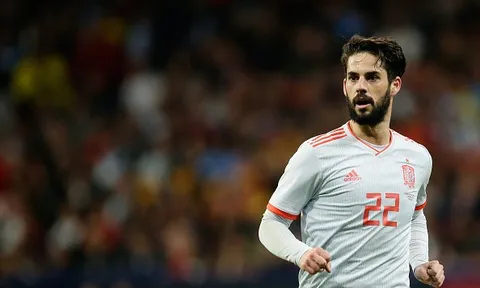 Dưới màu áo Real Madrid, Isco là thiên tài dự bị