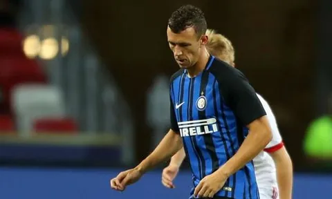 Ivan Perisic liên tục khuấy đảo hàng thủ Bayern Munich