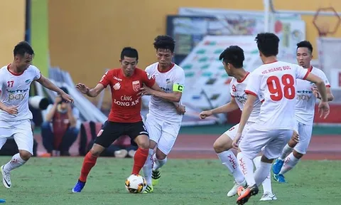 Tổng kết lượt đi Hạng Nhất 2018: Viettel dẫn đầu, cuộc đua đang rất hấp dẫn