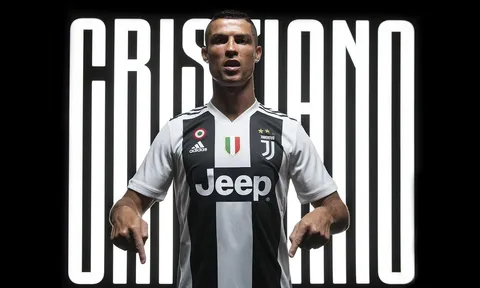 Juventus – Ronaldo: "Lão bà" đâu có điên