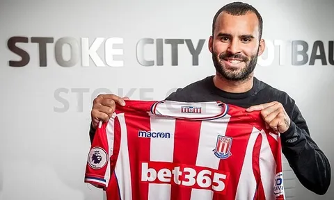 Jese Rodriguez rạng rỡ ra mắt Stoke City