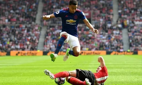 Jesse Lingard chơi như thế nào trước Sunderland?