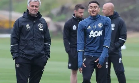 Jesse Lingard: "Tôi chơi hay là nhờ Mourinho"
