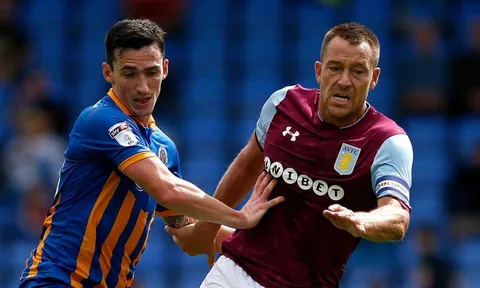 John Terry ra đi, fan Aston Villa khóc ngất