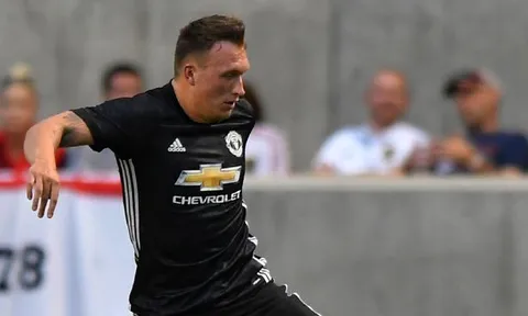 5 điểm nhấn Real Salt Lake 1-2 Man Utd: "Hố đen" Phil Jones