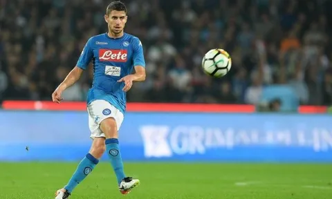 Jorginho liệu có chơi hay hơn các tiền vệ của Chelsea ở mùa giải trước?