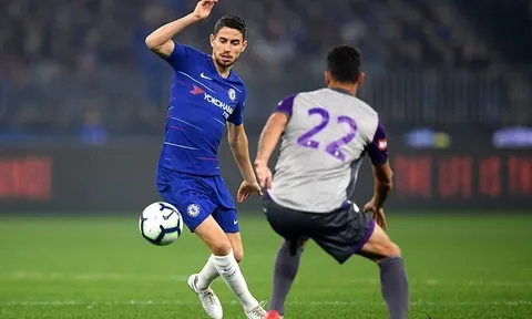 Jorginho nhảy múa, Barkley hồi sinh và những điều rút ra từ trận Chelsea 1-0 Perth
