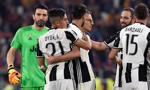 'Đêm điên rồ của Juventus, nhưng đừng giống PSG'