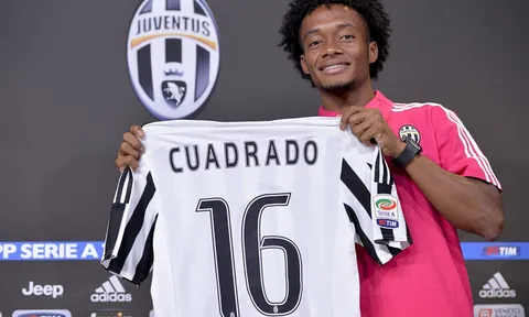 Juventus đổi số áo, Ronaldo đã ở rất gần Turin