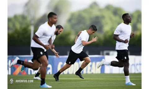 Juventus nhận cú hích, Dybala đã trở lại tập luyện