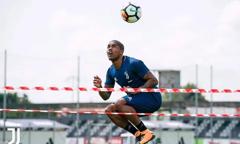 Juventus luyện "bài độc" chờ đấu Lazio tại Siêu cúp Italia