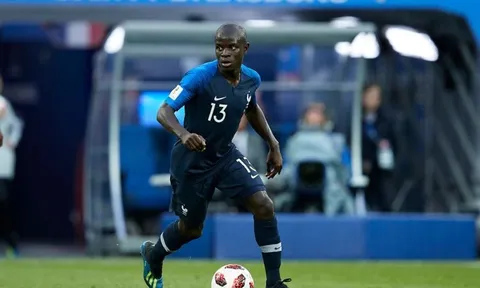 NÓNG: Barca đề nghị tiền vệ sang Chelsea để chiêu mộ N'Golo Kante