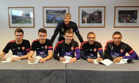 Khi cái nền 'Anh quốc' ở Arsenal lung lay