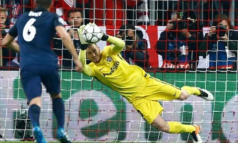 Khung gỗ Arsenal: Đứng giữa ngã ba đường