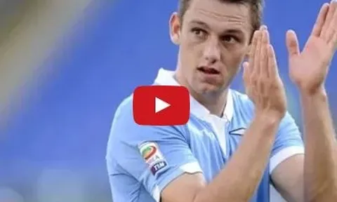 Kĩ năng phòng ngự tuyệt vời của Stefan De Vrij
