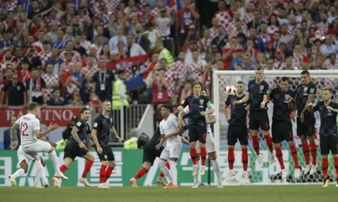 Trippier lập siêu phẩm, Tottenham vượt mặt Barca tại World Cup 2018