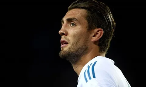 Mục tiêu MU yêu cầu rời Real Madrid