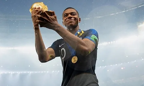 'Kylian Mbappe là cầu thủ xuất sắc nhất thế giới'