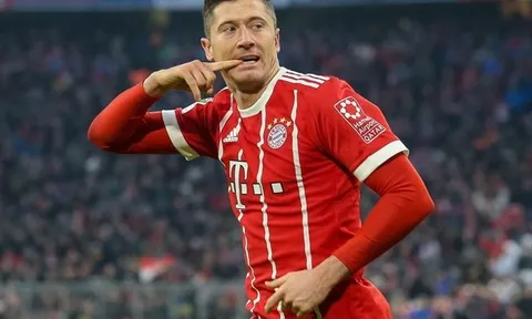 Lewandowski đang ảo tưởng tương lai ở Real?
