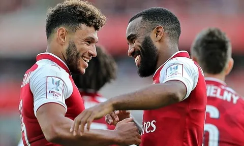 Lacazette choáng ngợp với cuộc sống tại Arsenal